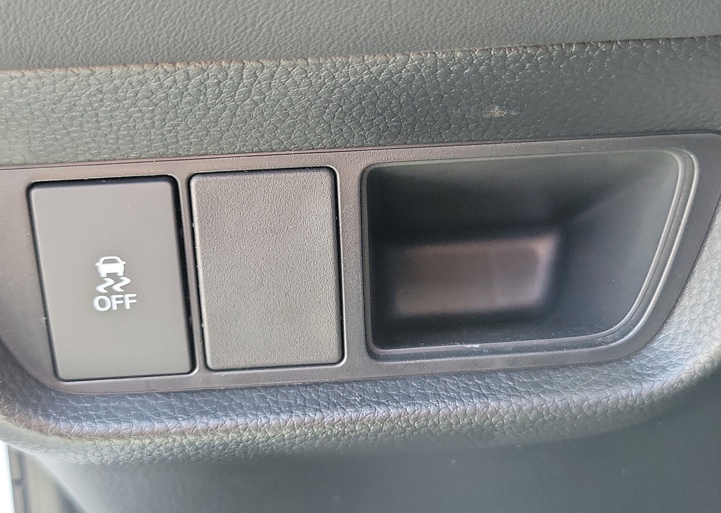 2026 Honda HR-V LX - Photo 18