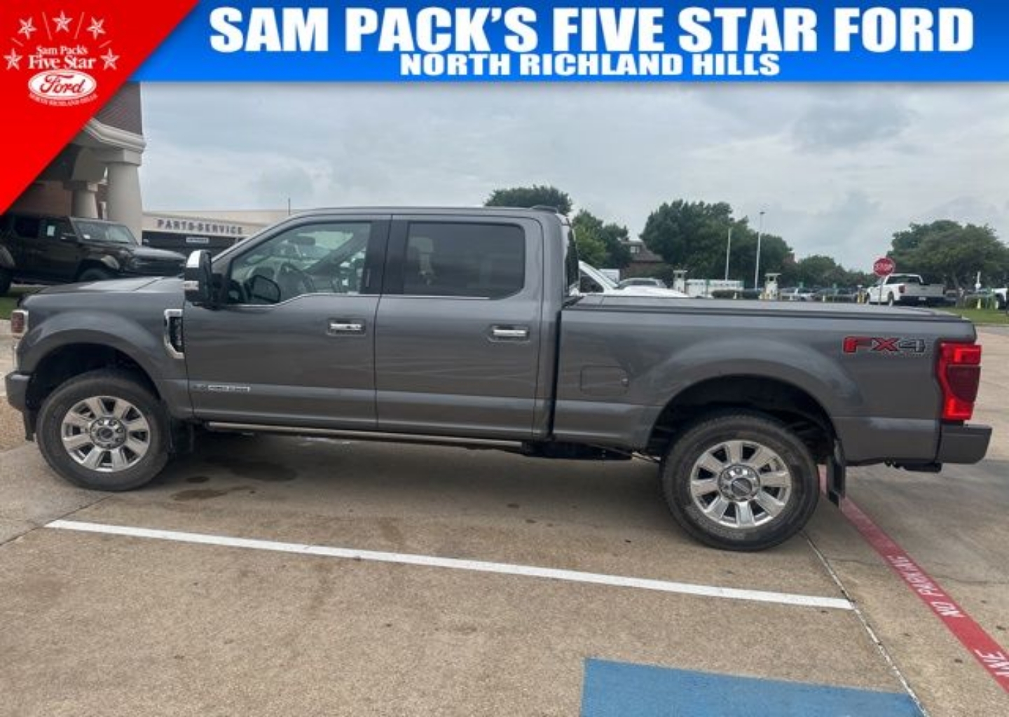 2022 Ford F-250 Platinum 4x4 Crew Cab 8' Box's photo