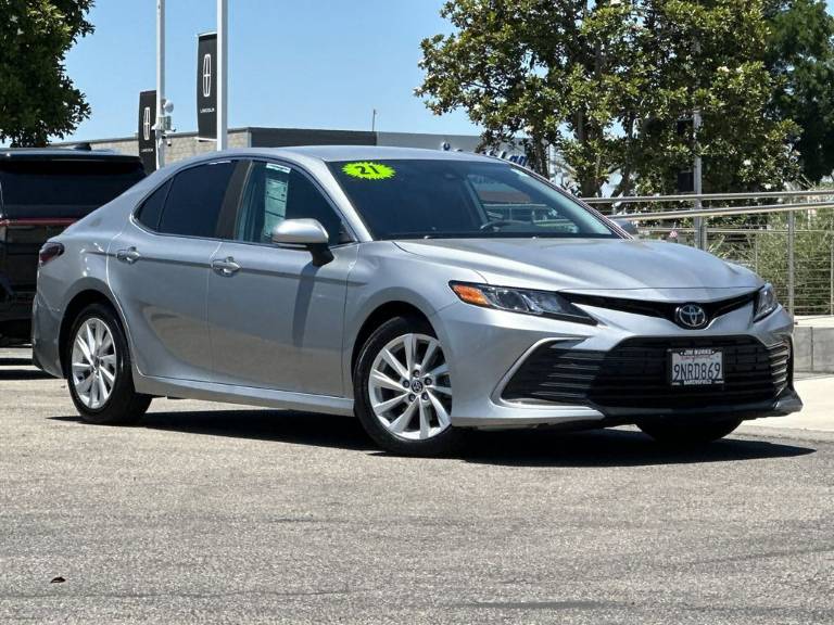 2021 Toyota Camry LE