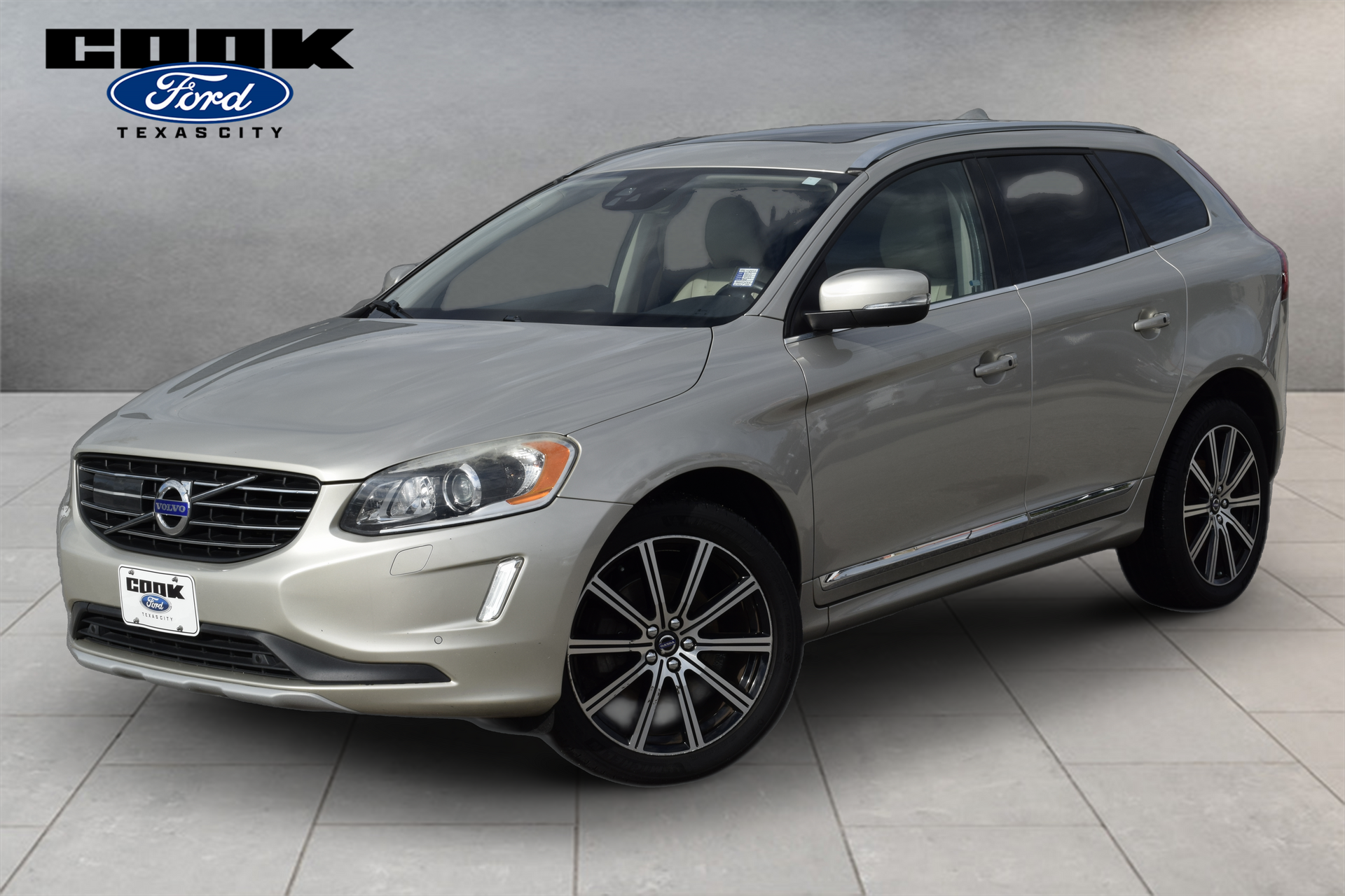2017 Volvo XC60 T6 AWD Inscription's photo
