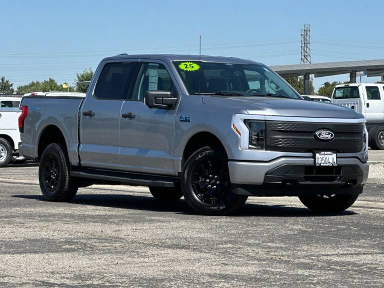 2025 Ford F-150 Lightning XLT