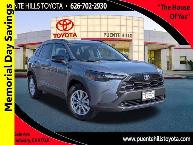 2026 Toyota Corolla Cross LE