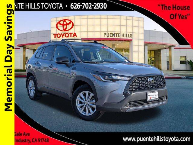 2025 Toyota Corolla Cross LE