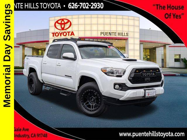 2020 Toyota Tacoma TRD Sport
