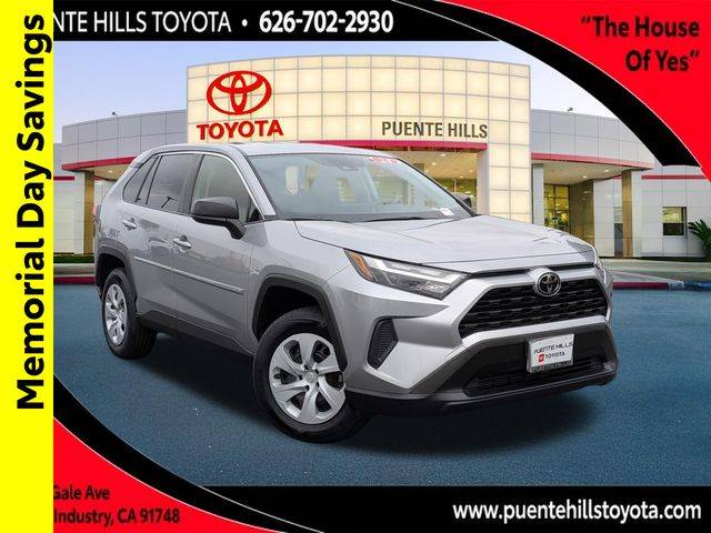2024 Toyota RAV4 LE