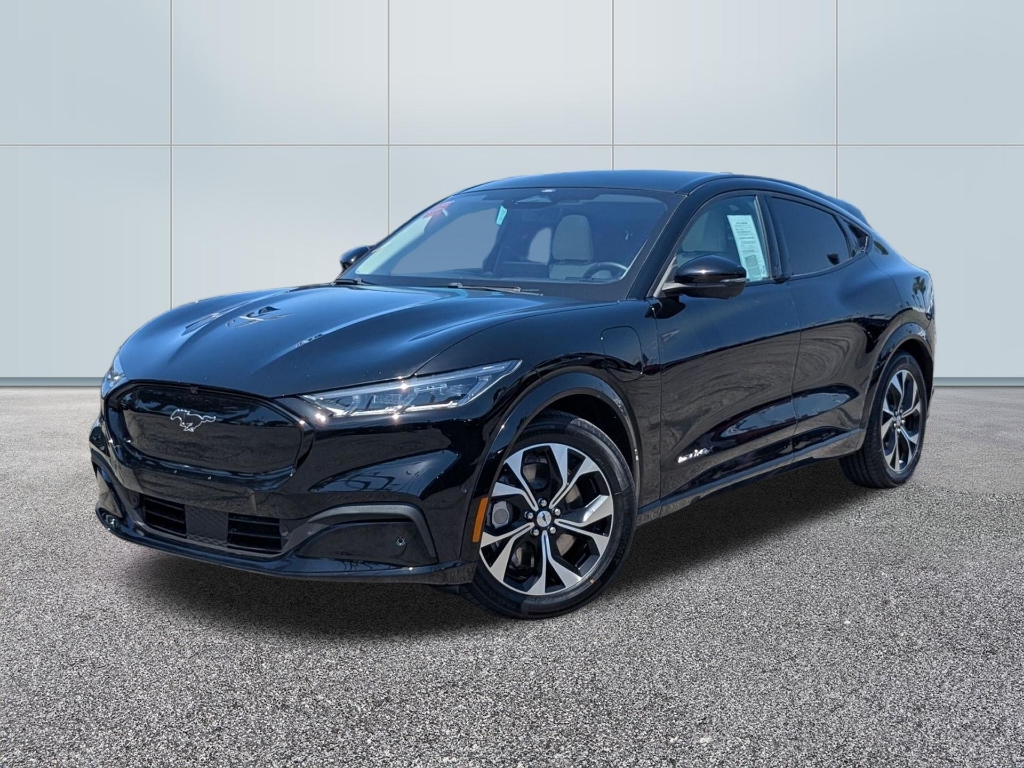 2022 Ford Mustang Mach-E Premium