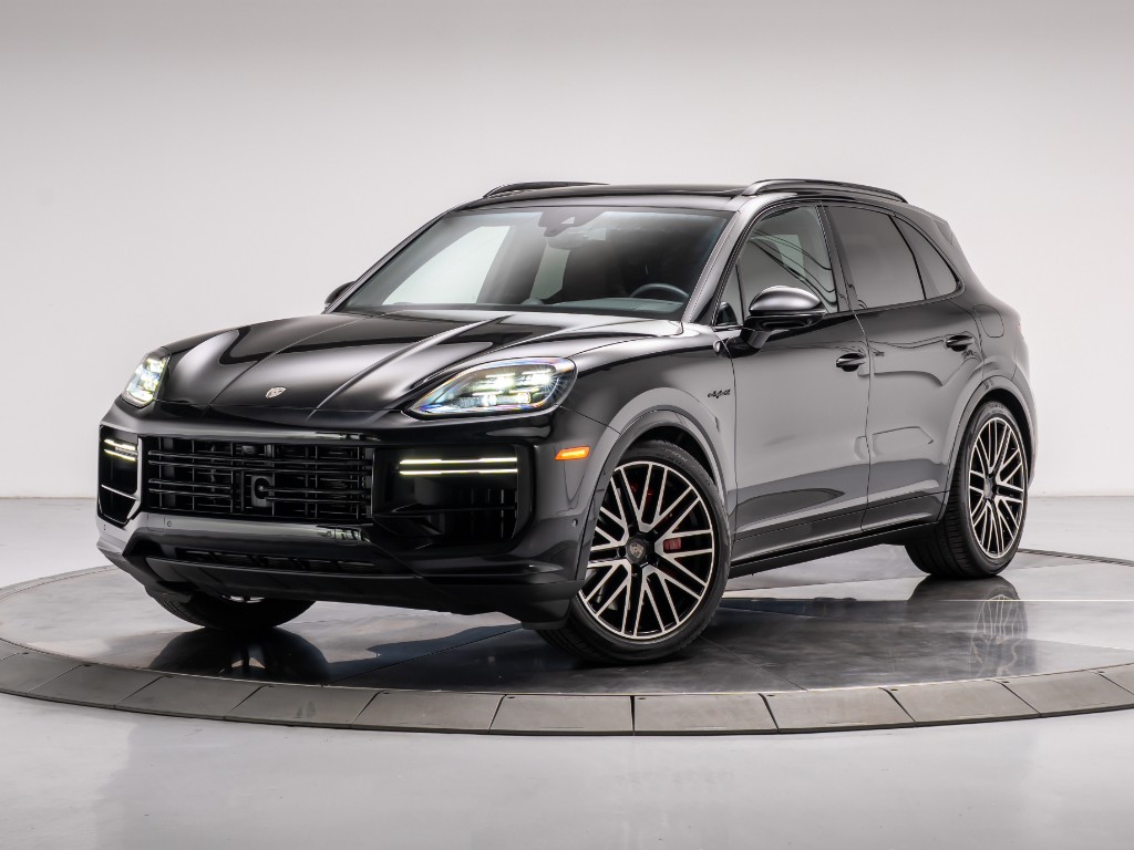 2025 Porsche Cayenne Turbo