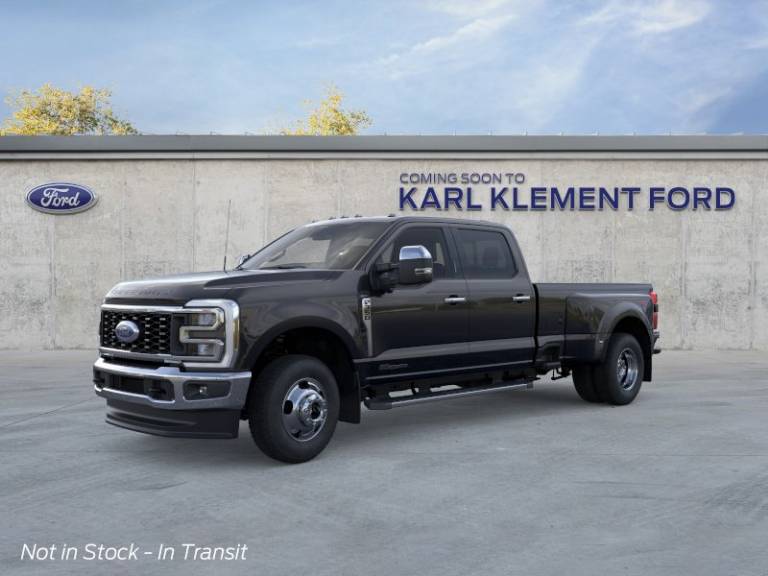 2026 Ford Super Duty F-350 DRW LARIAT