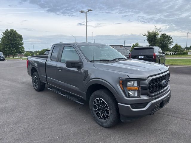 2023 Ford F-150 XL 4x4 SuperCab 6-1/2 Box's photo