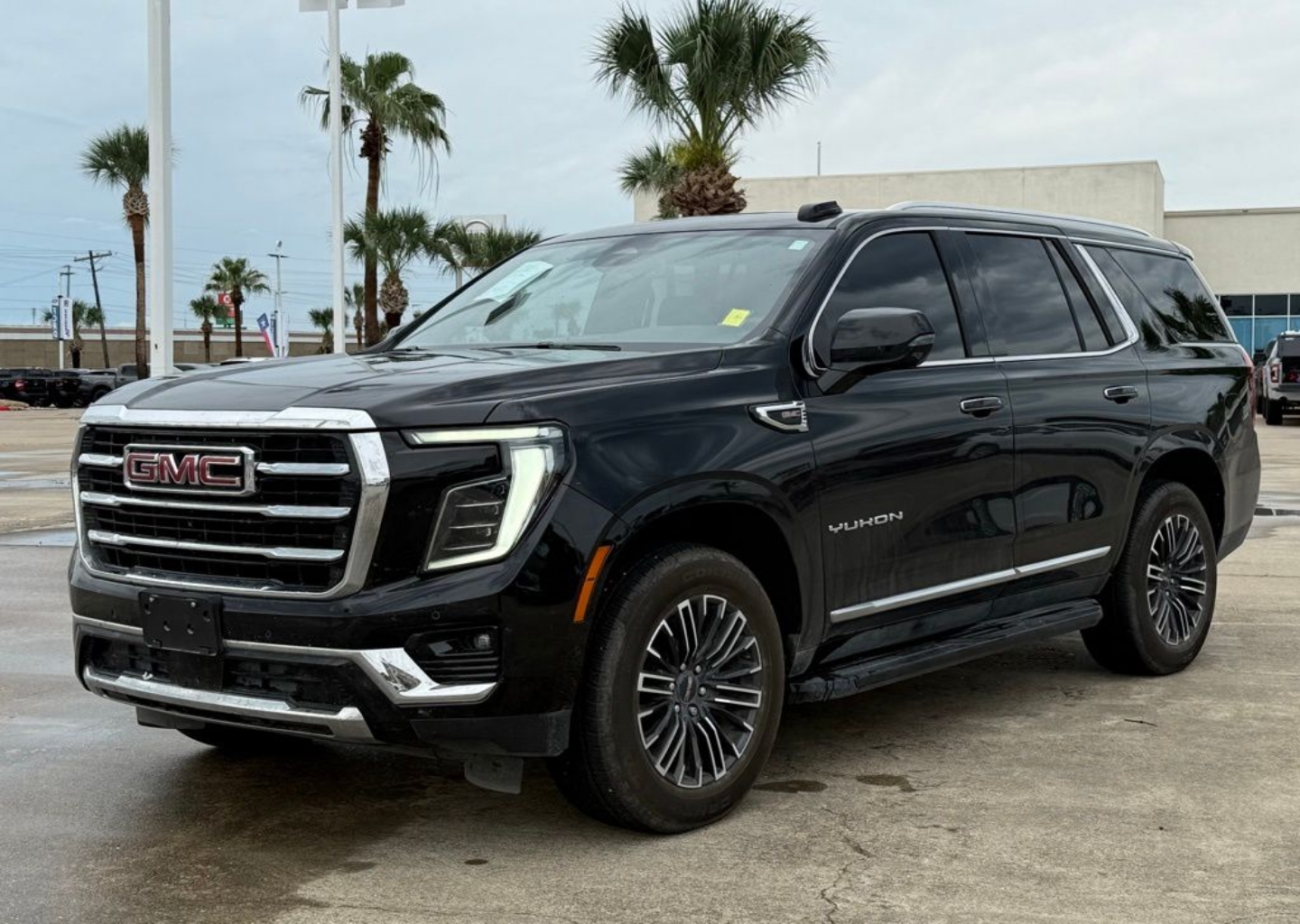 2025 GMC Yukon 2WD Elevation's photo
