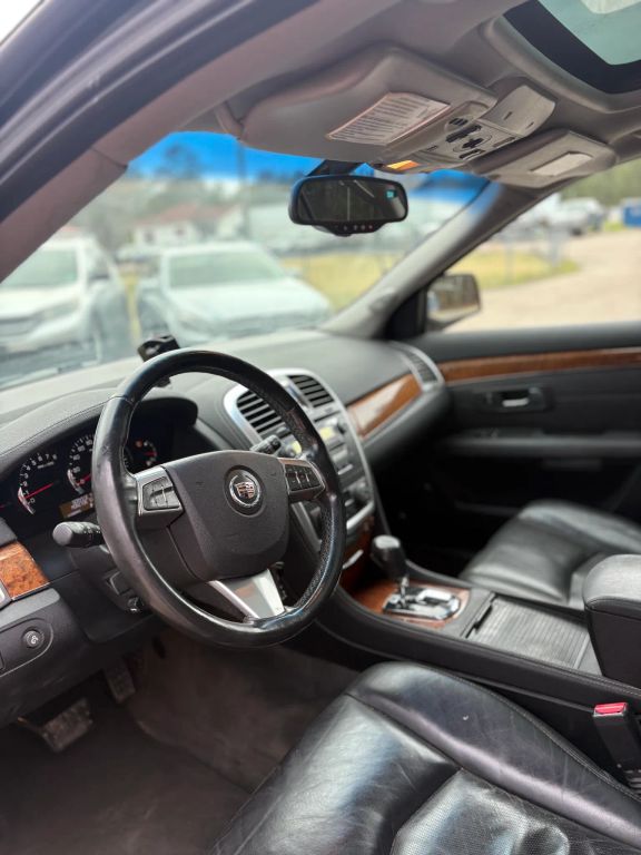2008 Cadillac SRX Base - Photo 11