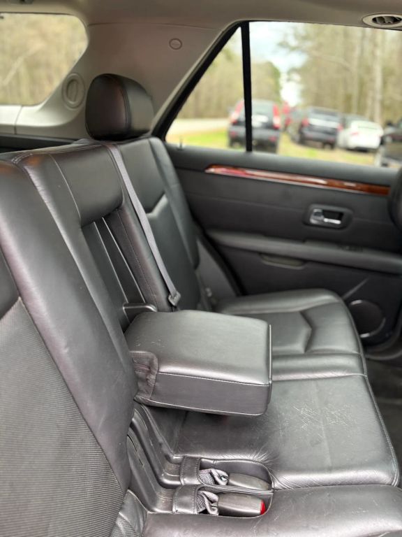 2008 Cadillac SRX Base - Photo 31