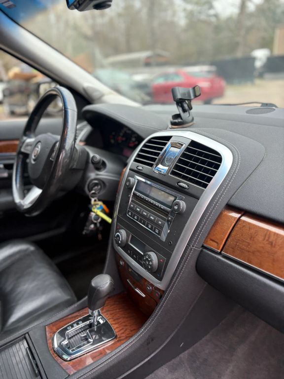 2008 Cadillac SRX Base - Photo 36