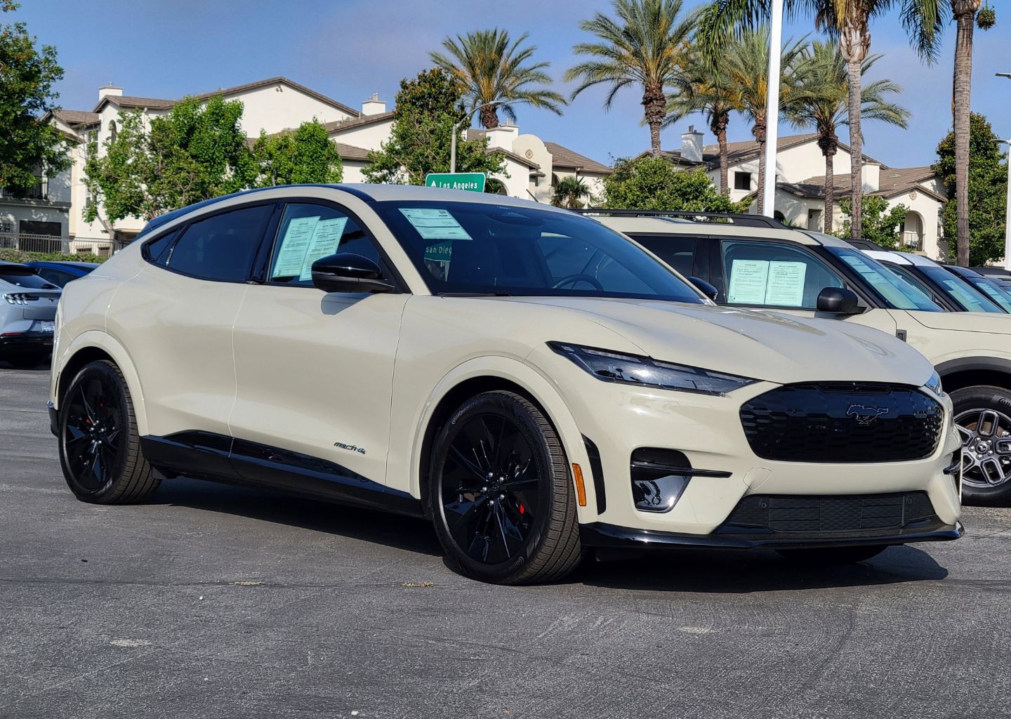 2025 Ford Mustang-Mach-e GT's photo