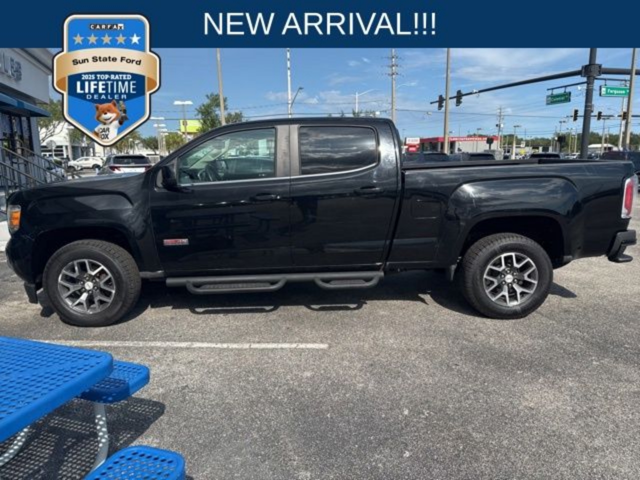 2016 GMC Canyon 2WD SLE Crew Cab Long Box's photo