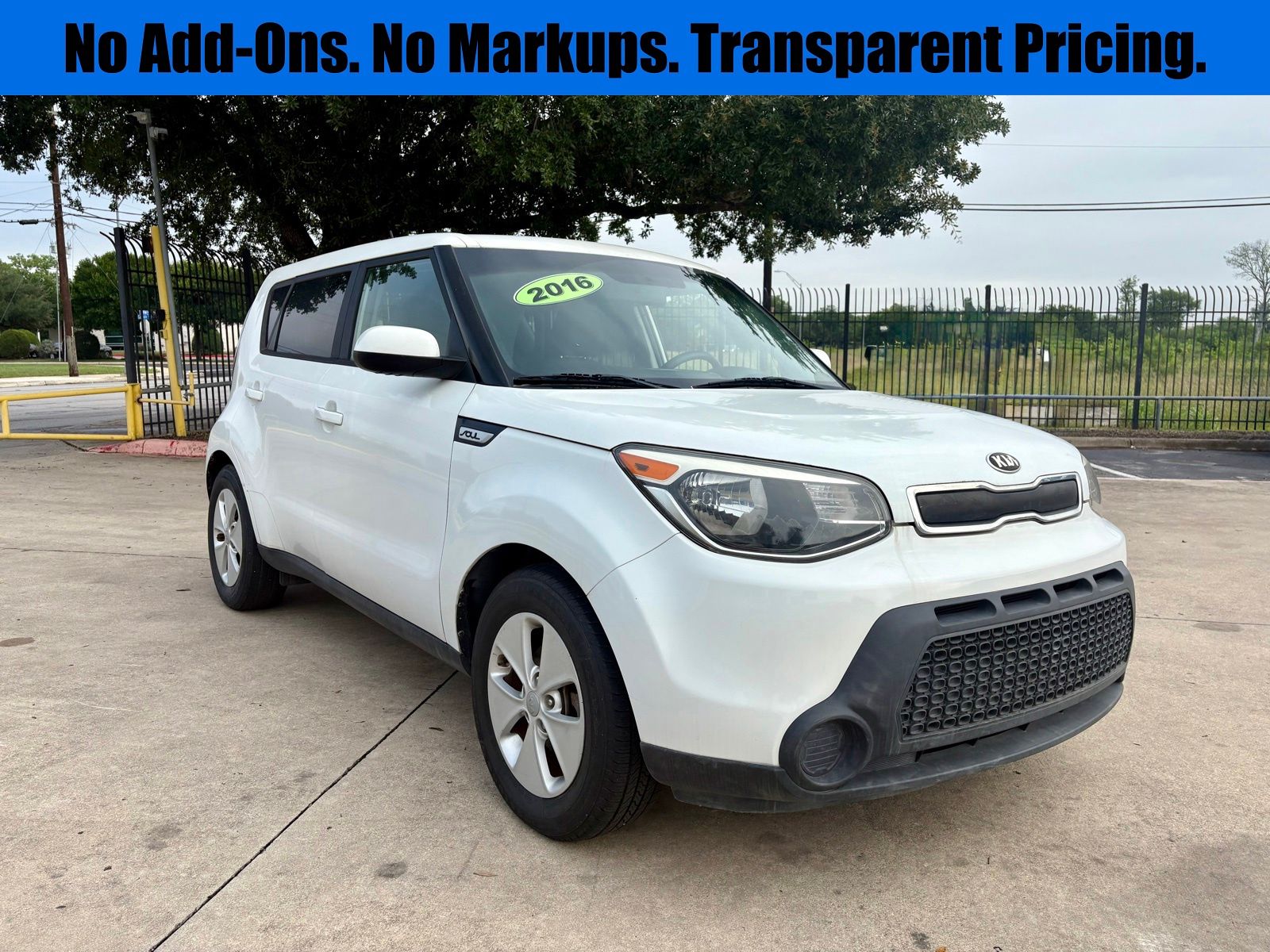2016 Kia Soul 1.6L Base 5-Door's photo