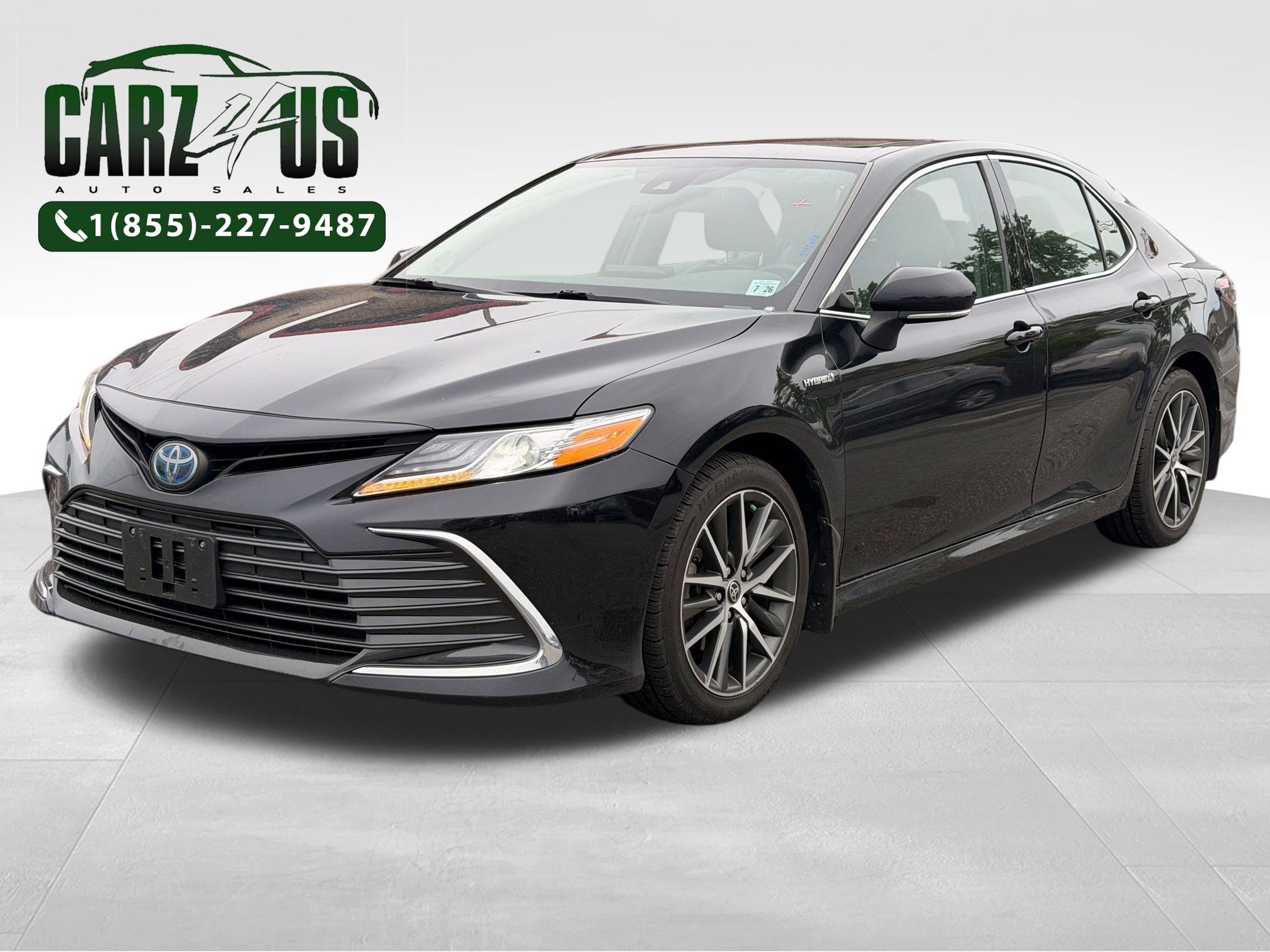 2021 Toyota Camry Hybrid XLE