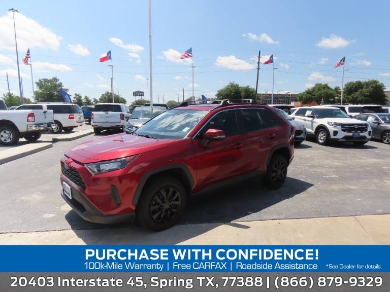 2020 Toyota RAV4 LE FWD