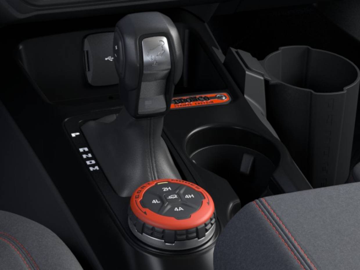 2025 Ford Bronco 2-Door Stroppe - Photo 17
