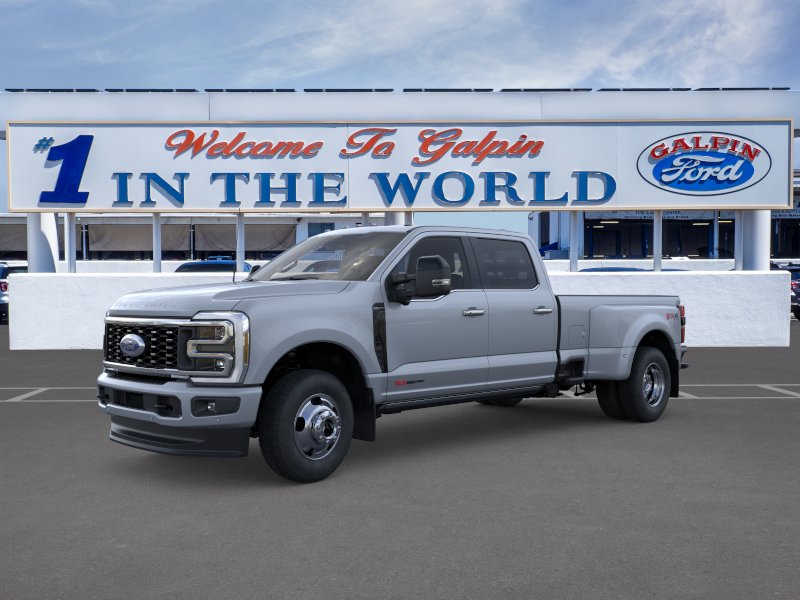 2026 Ford F-350 Platinum 4x4 Crew Cab 8' Box DRW's photo