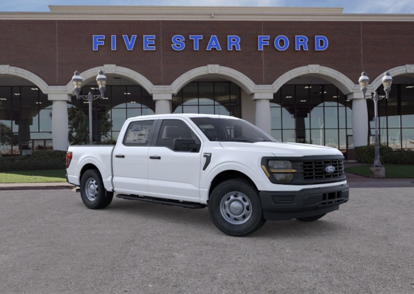 2026 Ford F-150 XL SuperCrew 5-1/2 Box's photo