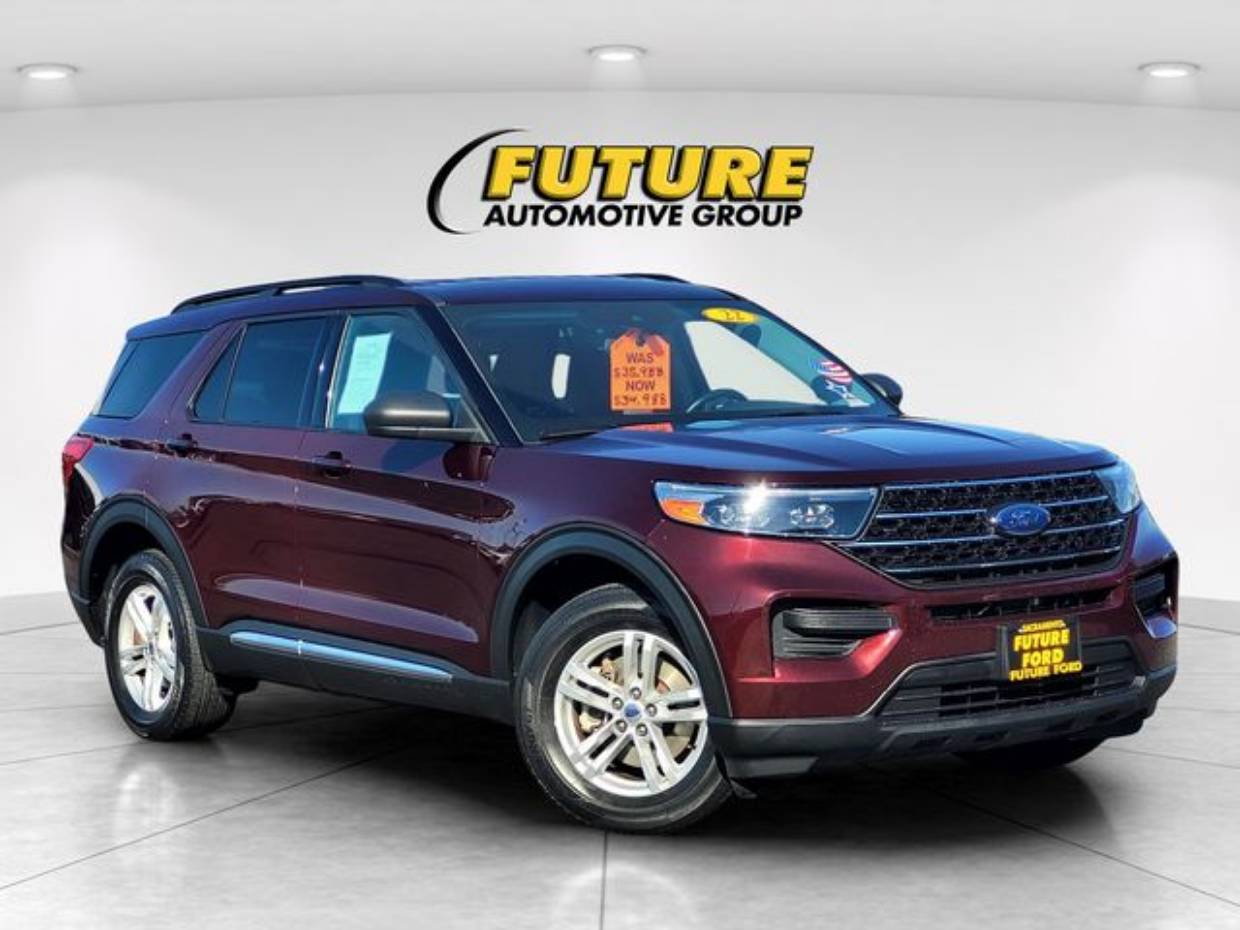 2022 Ford Explorer XLT 4WD's photo