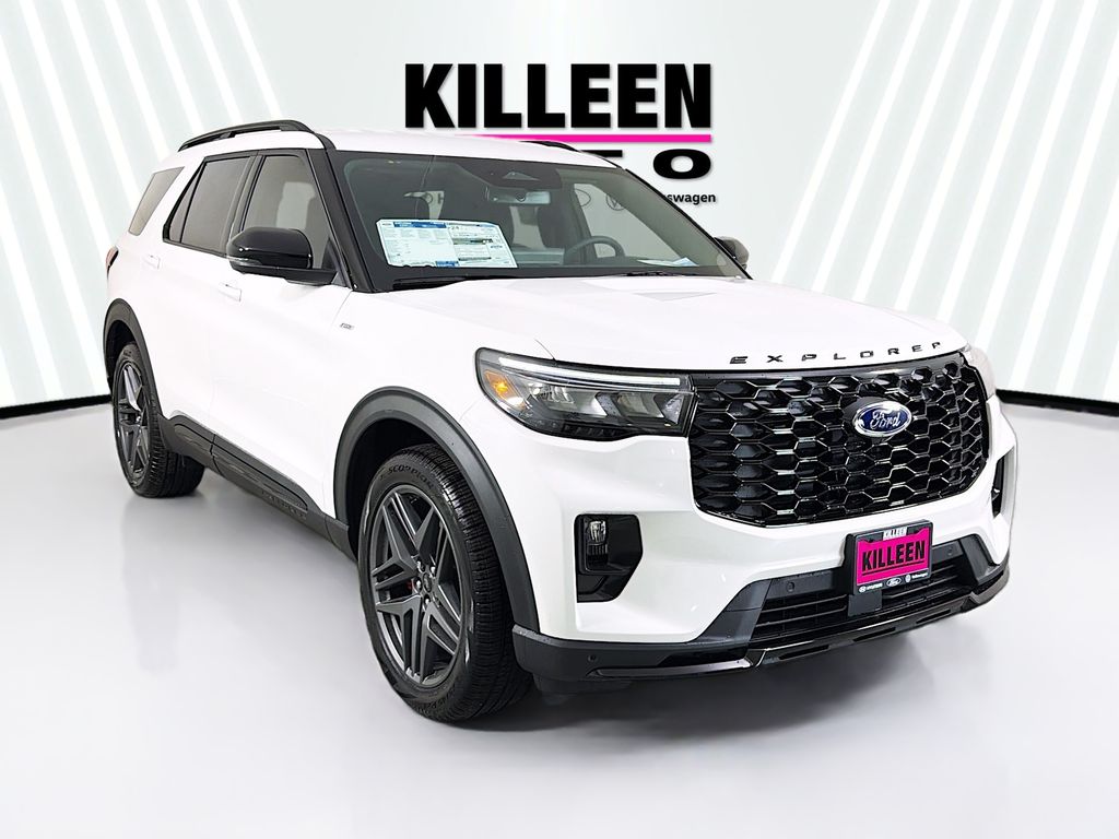 2026 Ford Explorer ST-LINE RWD's photo