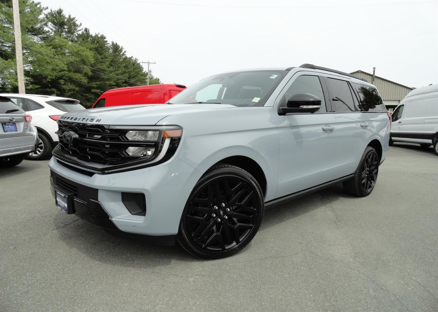 2026 Ford Expedition Platinum 4x4's photo