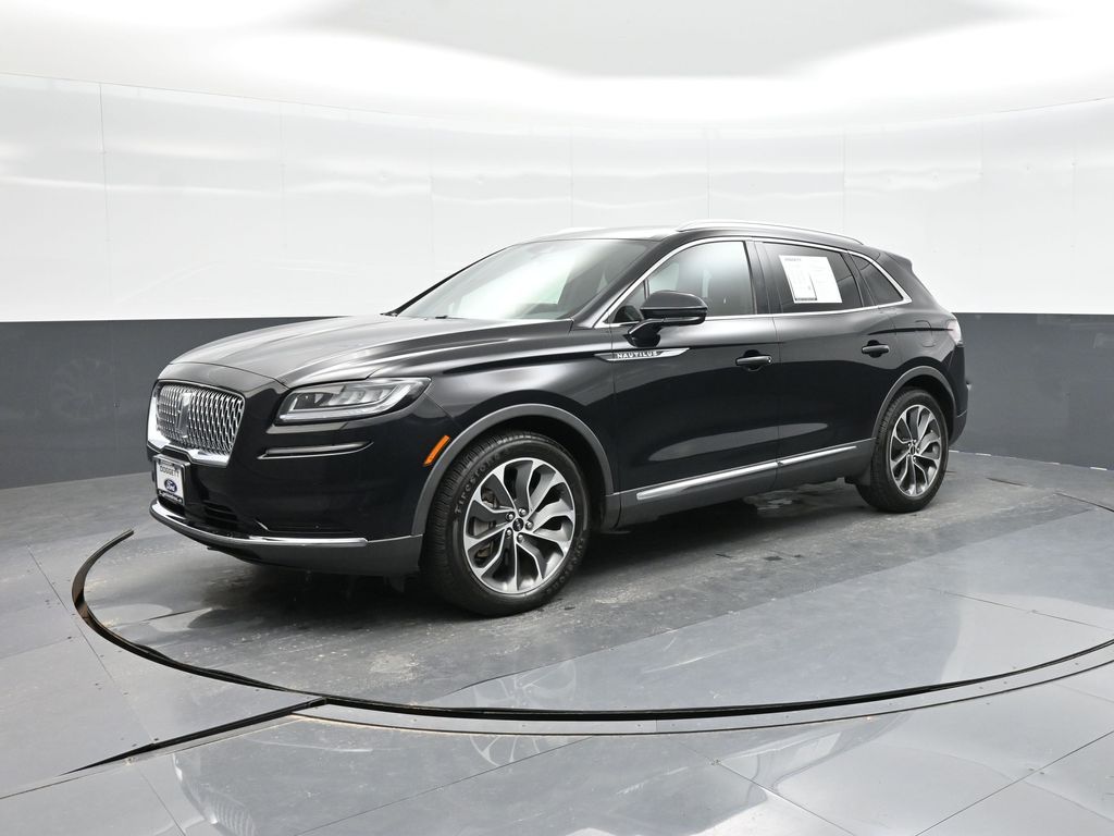 2023 Lincoln Nautilus Reserve FWD's photo