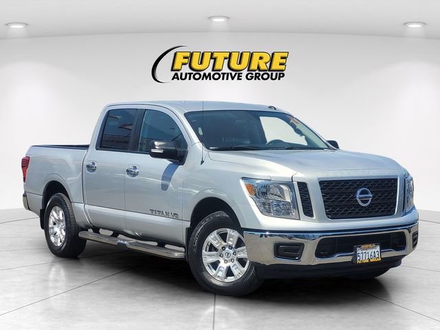 2019 Nissan Titan SV