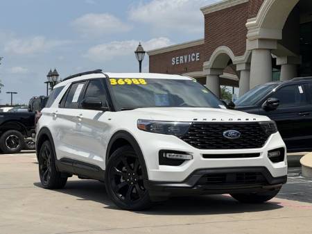 2023 Ford Explorer ST-Line