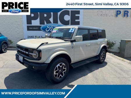 2025 Ford Bronco Outer Banks