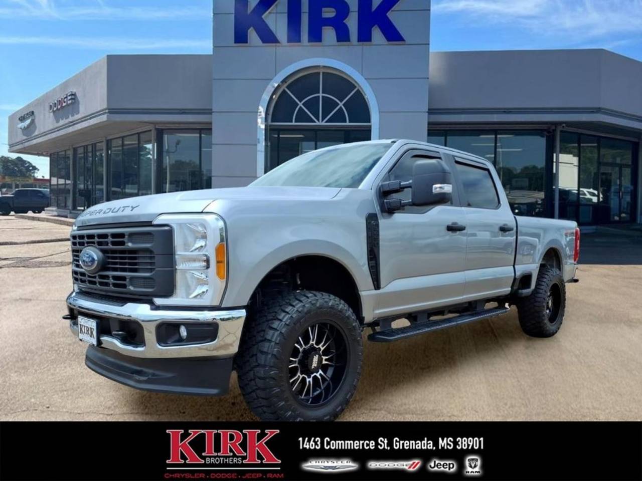 2023 Ford F-250 XL 4x4 Crew Cab 6-3/4' Box's photo