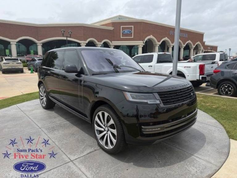 2023 Land Rover Range Rover SE