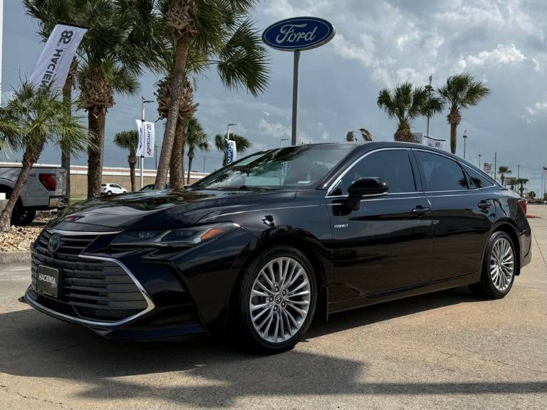 2021 Toyota Avalon Hybrid Limited