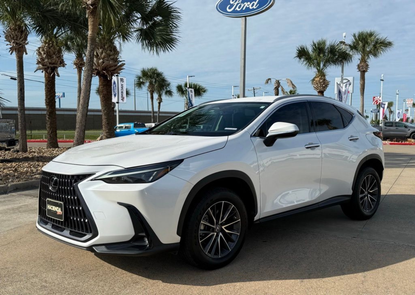 2023 Lexus NX 350 250 FWD's photo