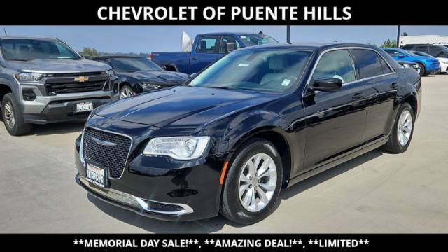 2015 Chrysler 300 Limited