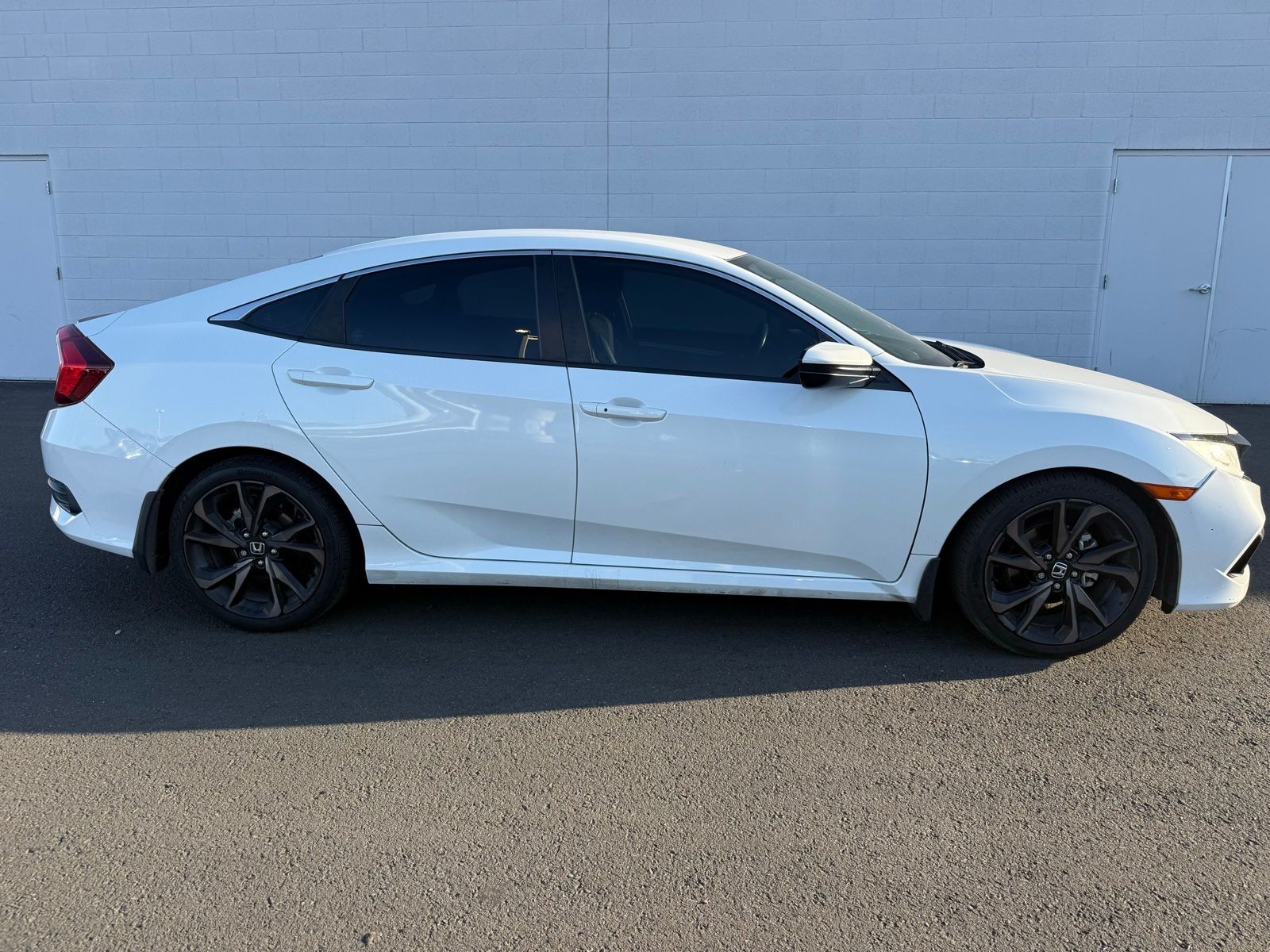 2019 Honda Civic Sport CVT's photo