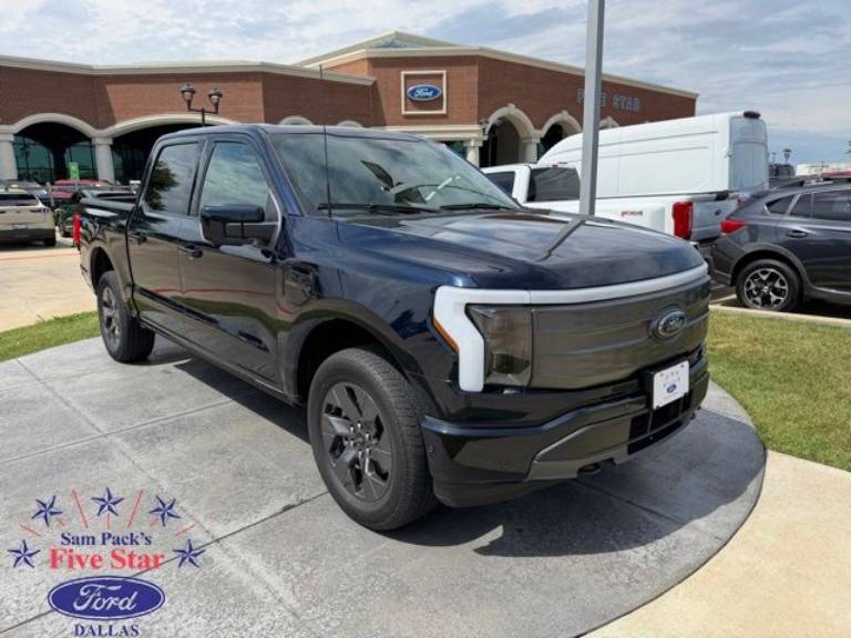2023 Ford F-150 Lightning LARIAT