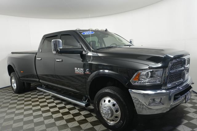 2017 RAM 3500 Laramie 4X4 Crew Cab LWB's photo