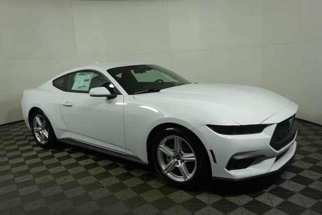 2026 Ford Mustang EcoBoost Fastback's photo