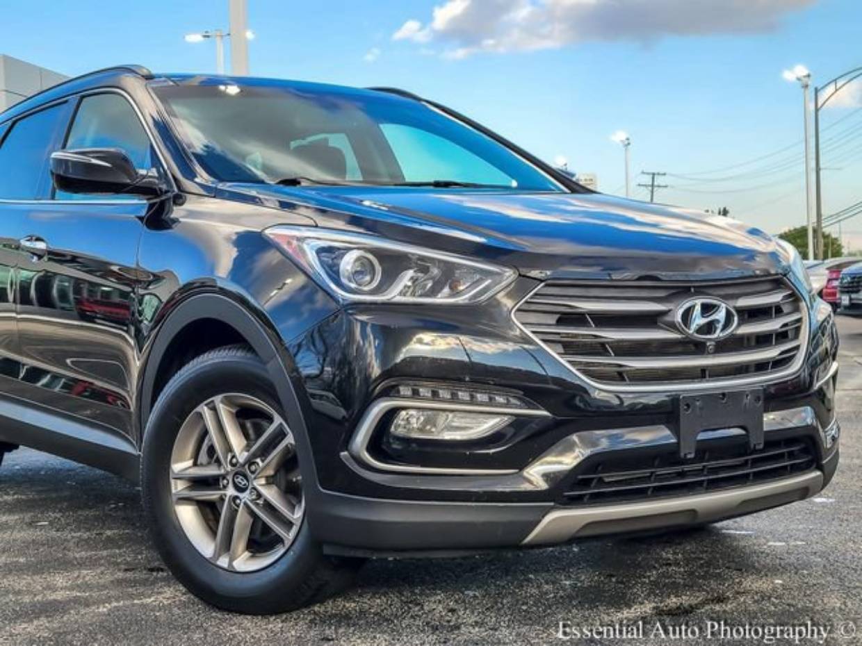 Used 2017 Hyundai Santa Fe Sport with VIN 5NMZUDLB7HH040801 for sale in Niles, IL
