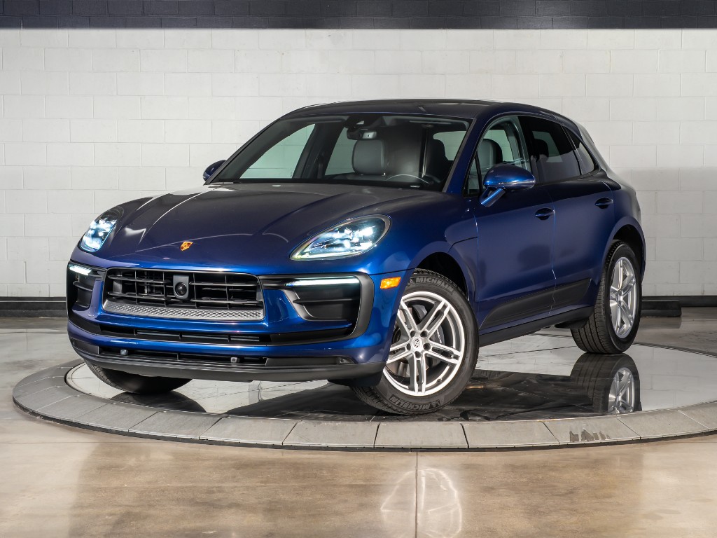 2026 Porsche Macan
