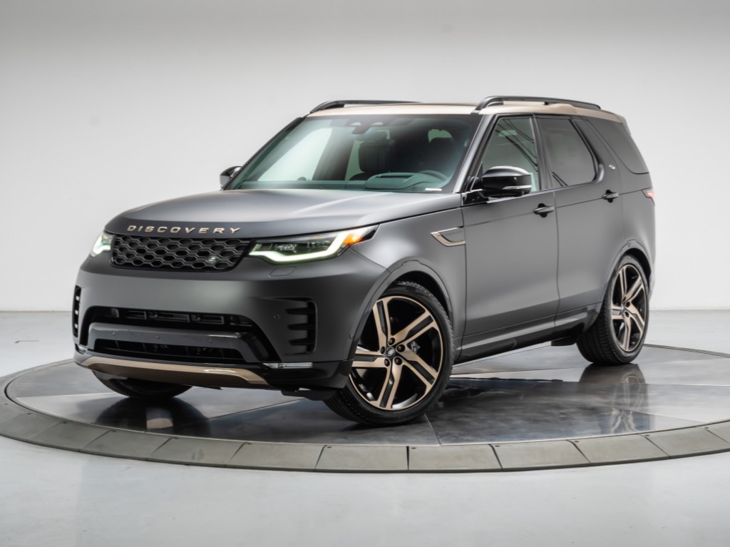 2026 Land Rover Discovery Tempest Edition