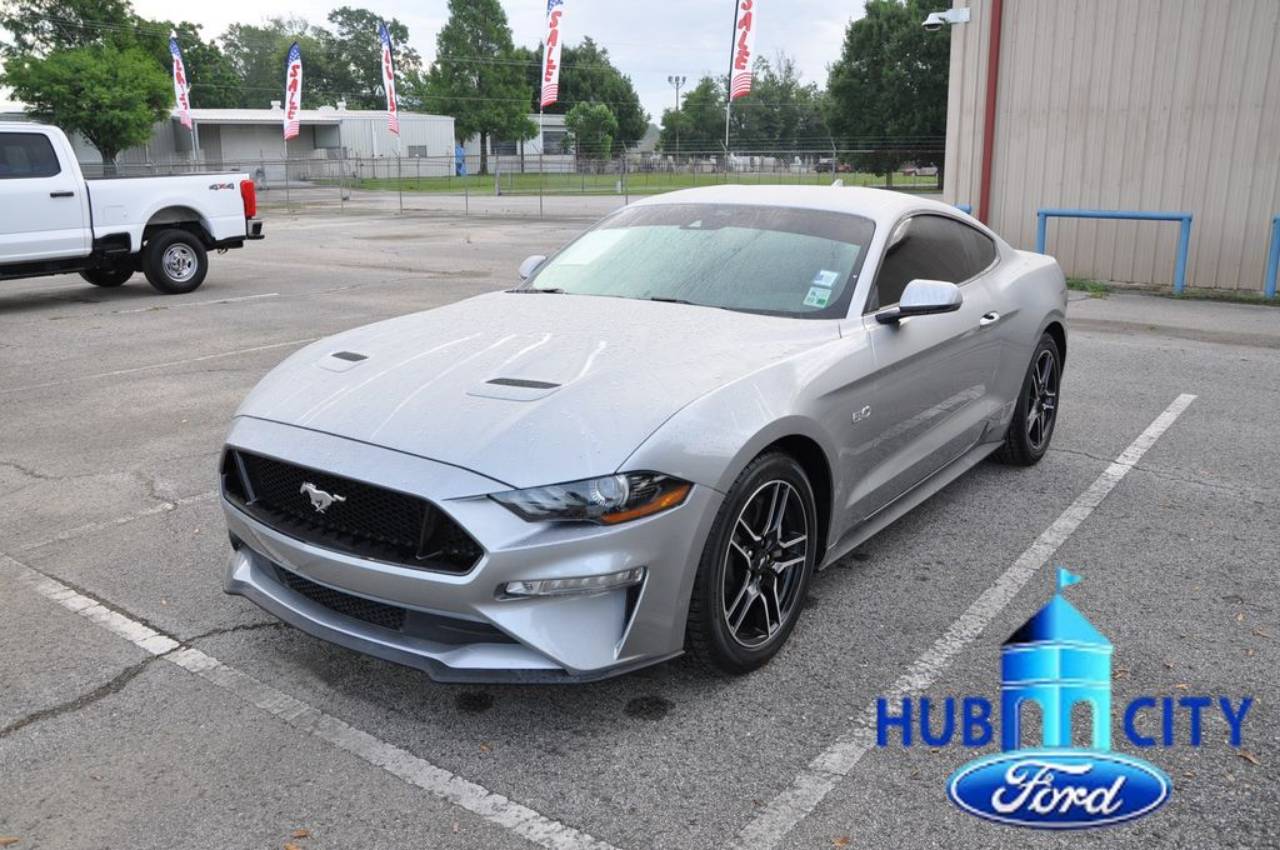 2022 Ford Mustang GT Coupe Premium's photo