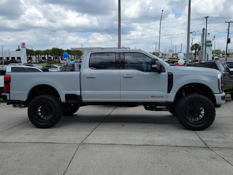 2026 Ford Super Duty F-250 SRW LARIAT