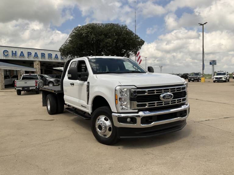 2025 Ford Super Duty F-350 DRW XLT