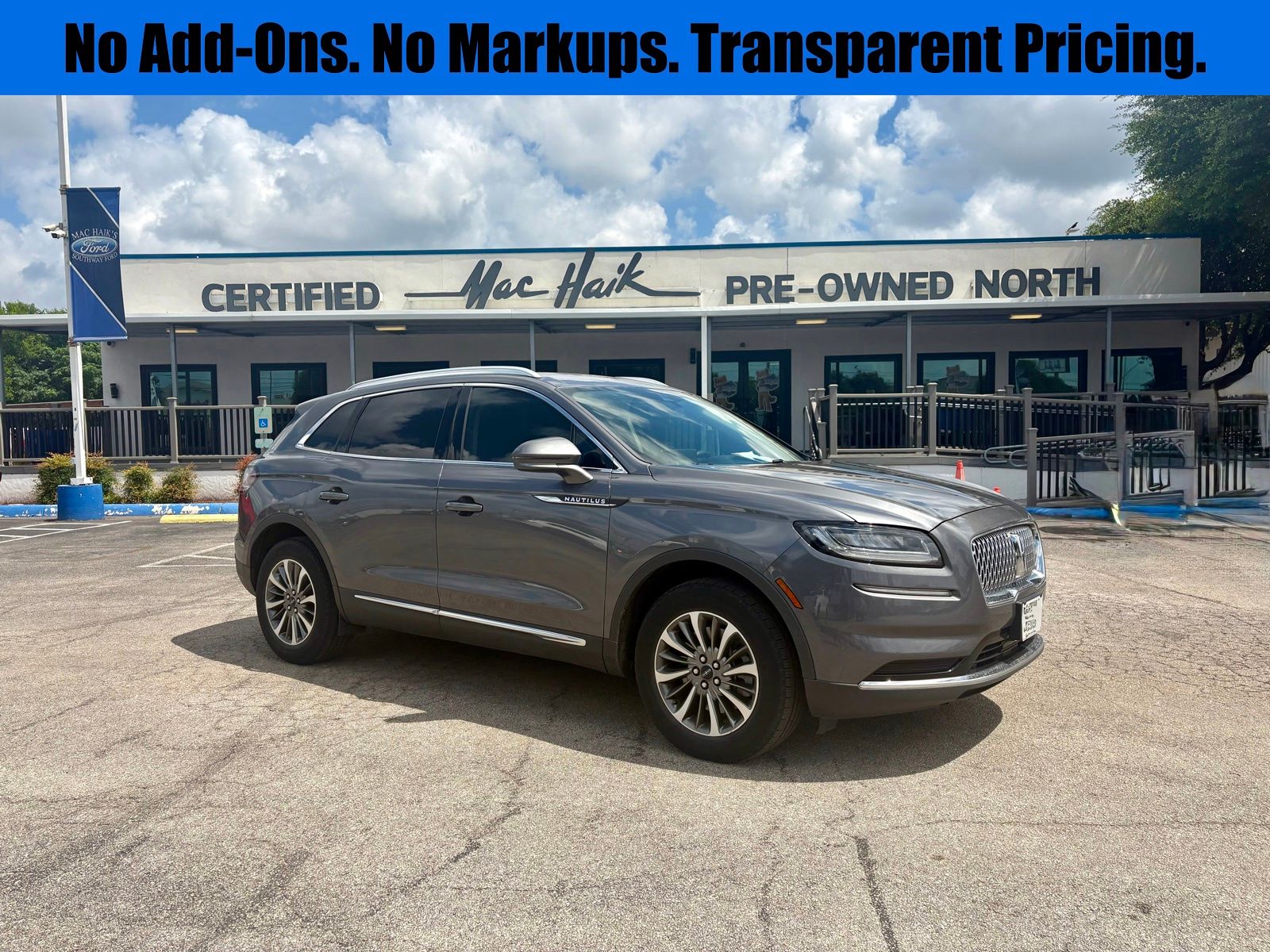 2022 Lincoln Nautilus FWD's photo