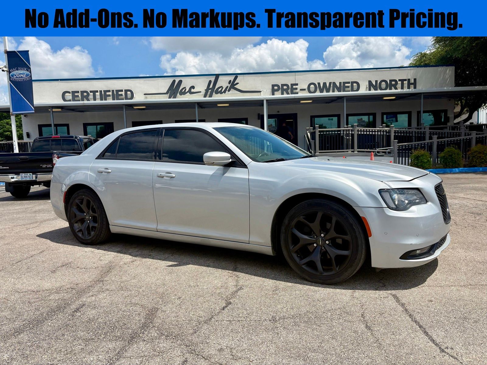 2021 Chrysler 300 S's photo