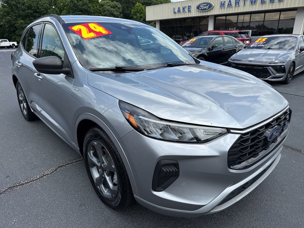 Used 2024 Ford Escape ST-Line